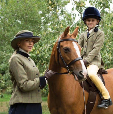 LEAD REIN PONY RIDERS